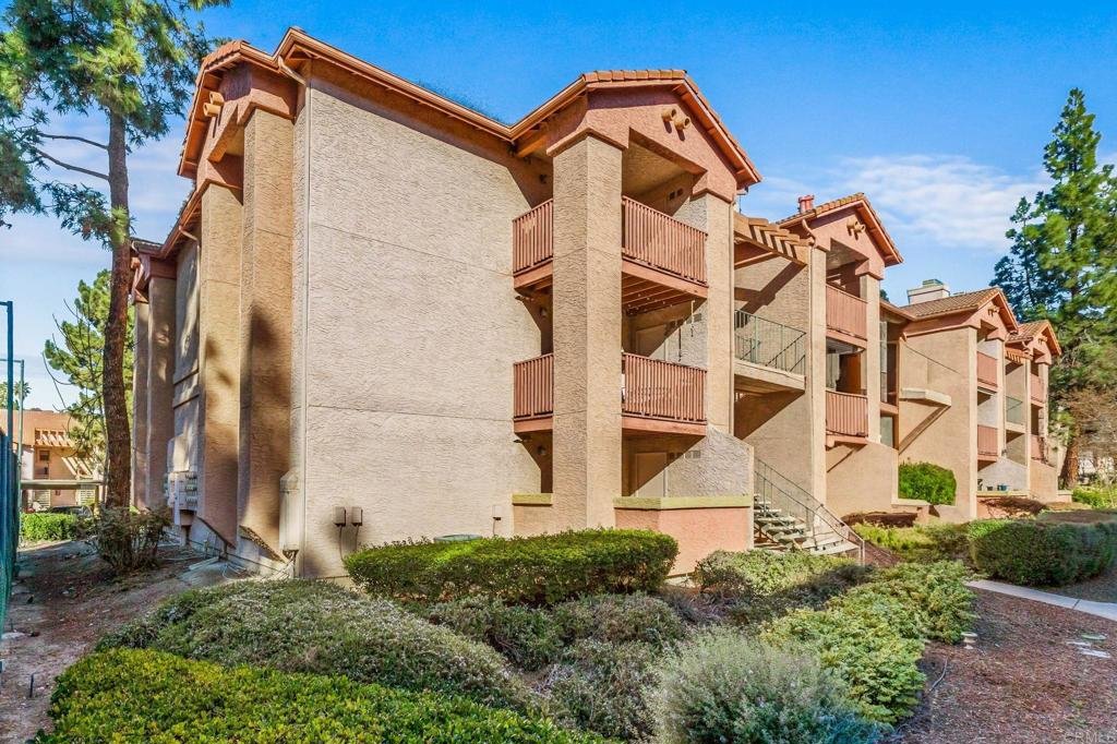 12067 Alta Carmel Court 76, San Diego, CA 92128 photo 23