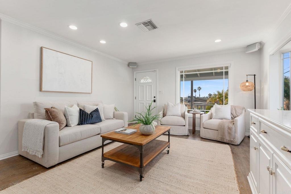 2451 Erie Street, San Diego, CA 92110 photo 6
