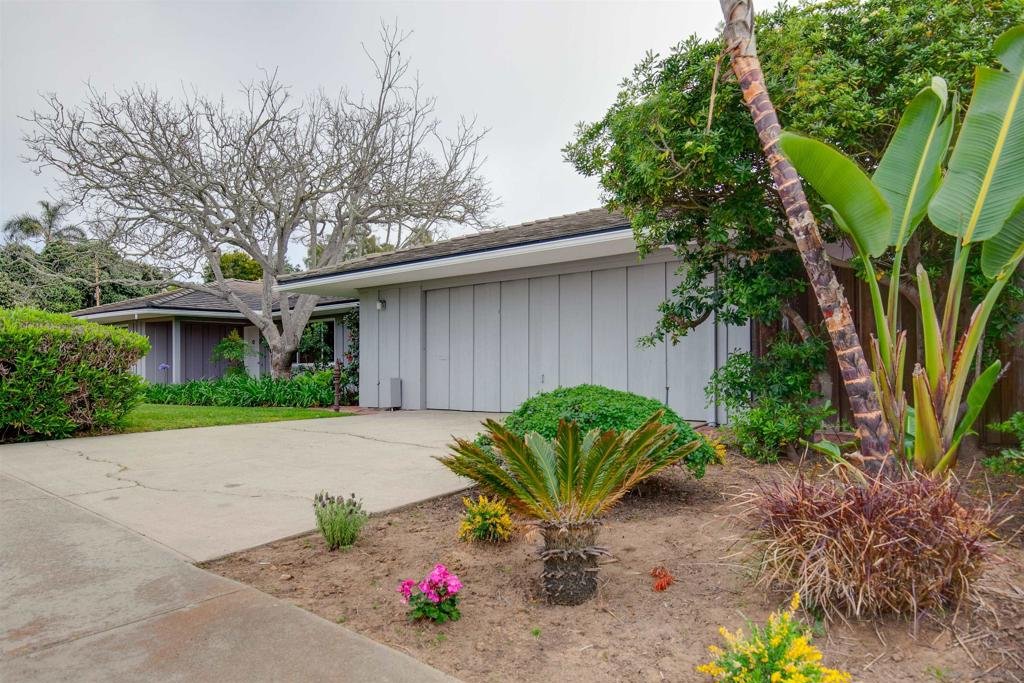 2731 Glenwick Place, La Jolla, CA 92037 photo 6