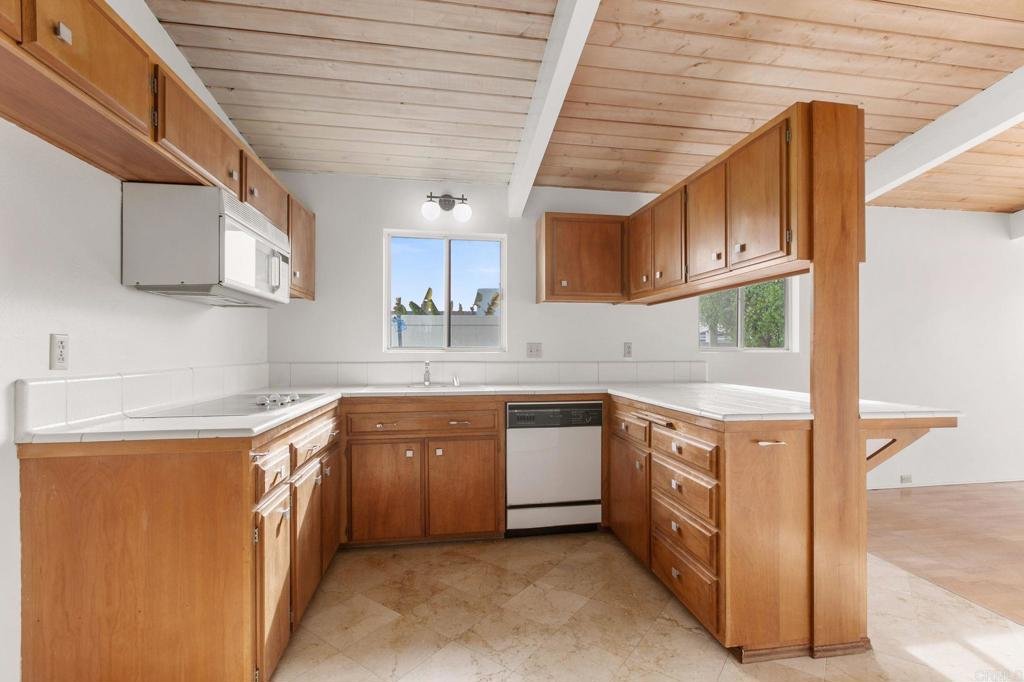 5580 Soledad Mountain Road, La Jolla, CA 92037 photo 13