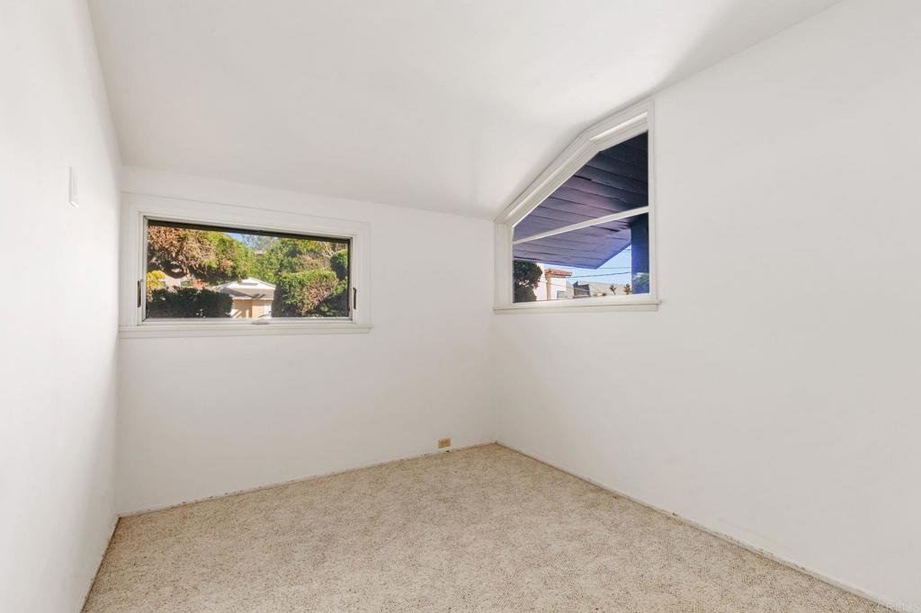 646 Wrelton Drive, La Jolla, CA 92037 photo 20