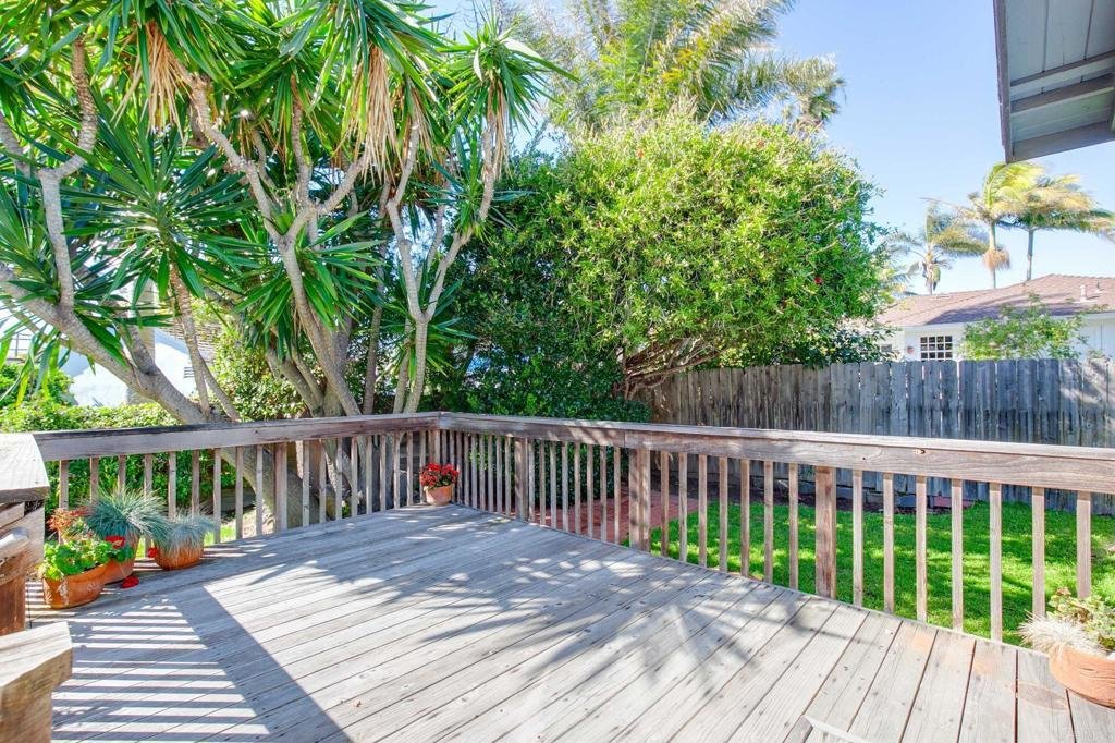 646 Wrelton Drive, La Jolla, CA 92037 photo 27