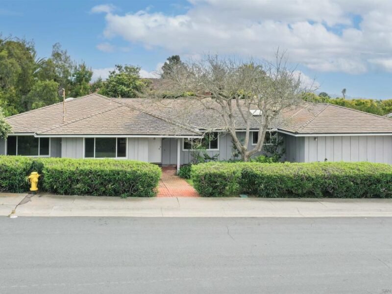 2731 Glenwick Place, La Jolla, CA 92037